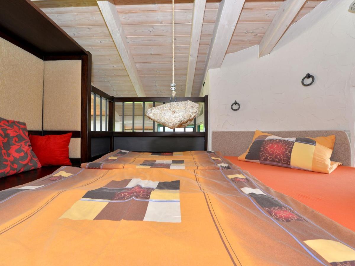 Holiday Home With Whirlpool And Sauna In วิชอาค ภายนอก รูปภาพ